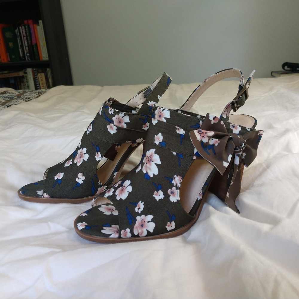 Not Rated Green Floral Stacked Heels